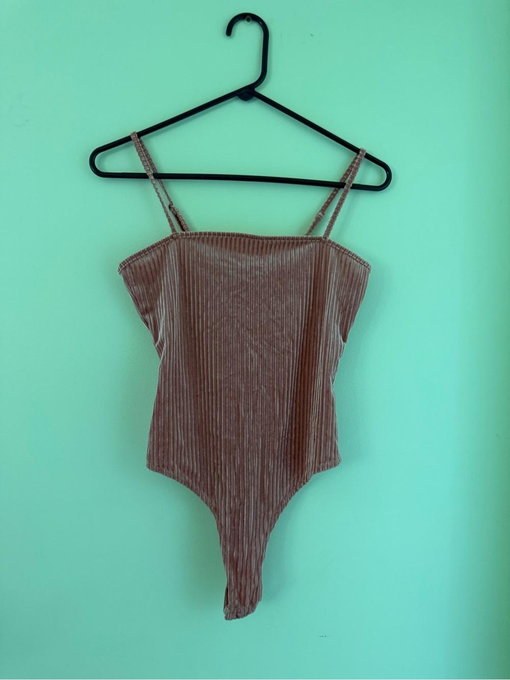 Forever 21 Dusty Rose Ribbed Velvet Bodysuit